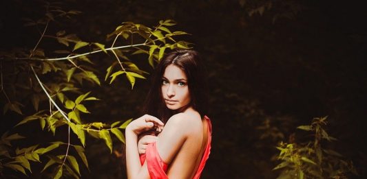 Nirvana 6. del – Vroča odrešitev erotične zgodbe sex v gozdu